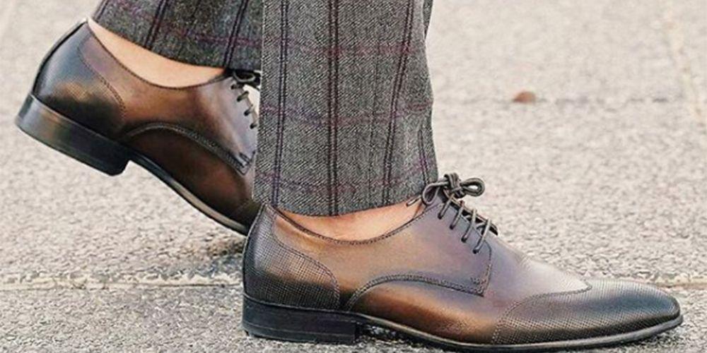 Zapatos para hombres, ¿Qué calzado es el idóneo para los pantalones chinos?  - Capitan Malaspina